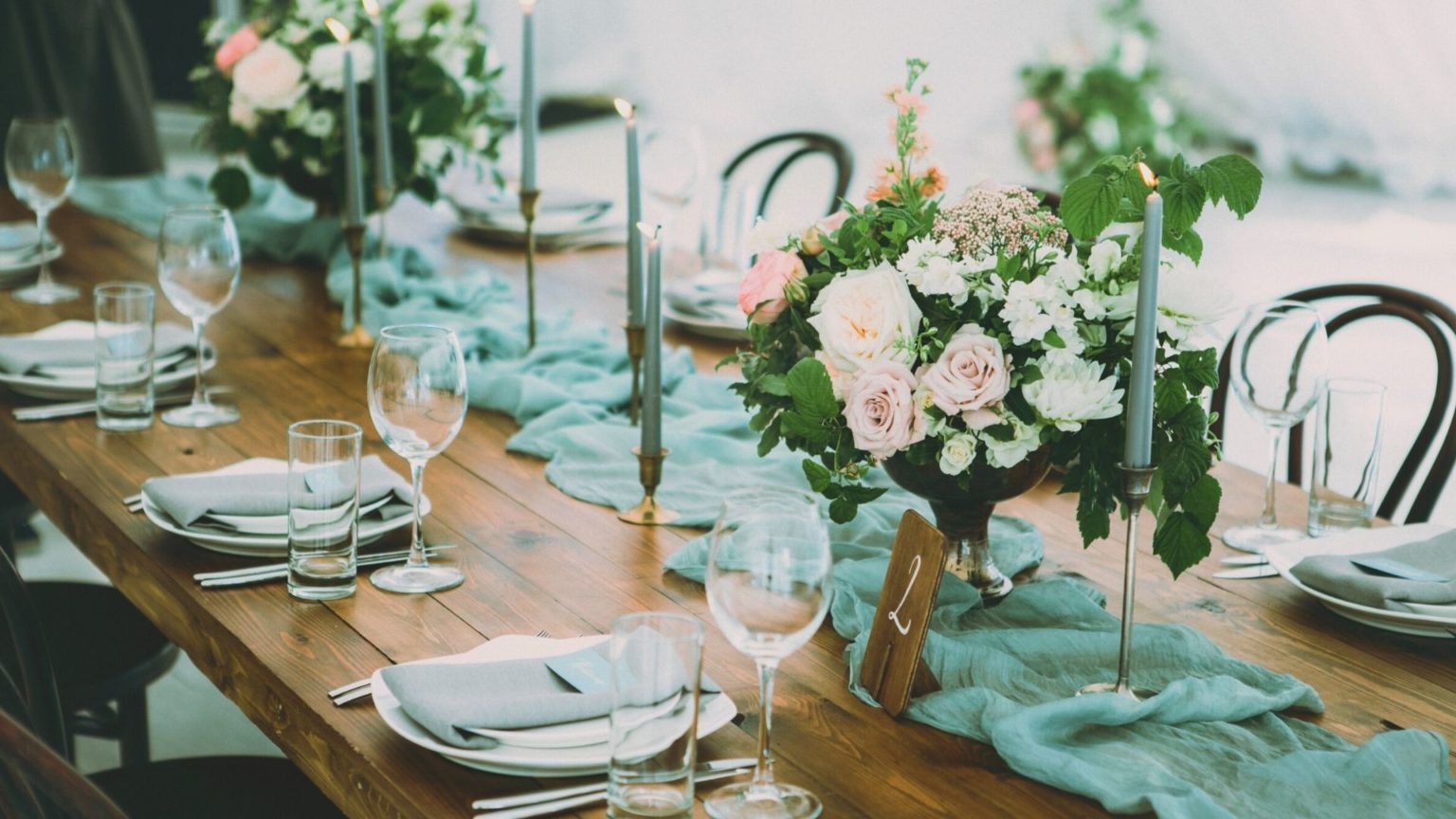 Buffet vs. SitDown Dinner The Pros and Cons