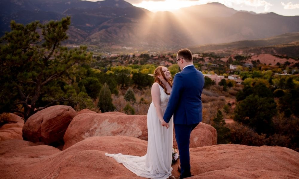 How Much Does It Cost To Elope? Plus, Tips To Save!