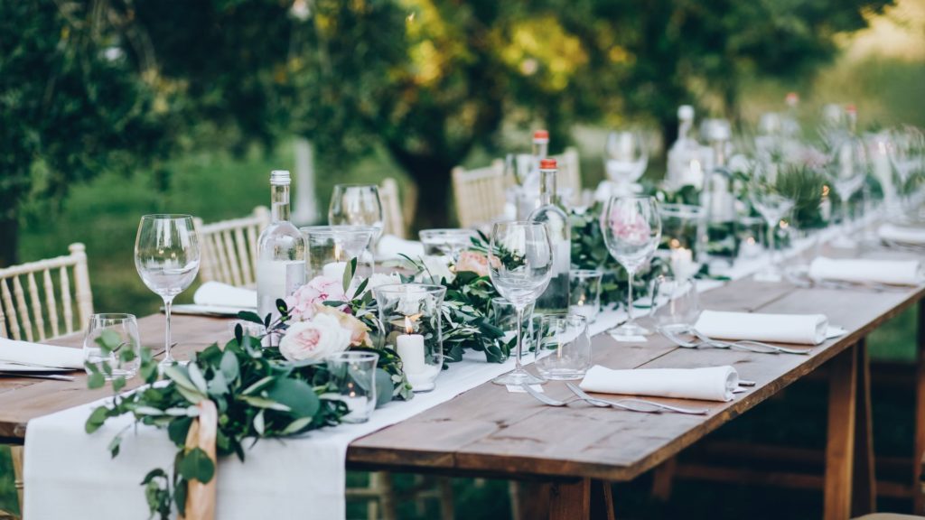 Planning a Themed Wedding: The Dos and Don’ts