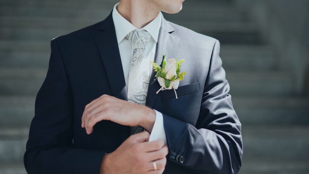 5 Essentials for Every Groom-To-Be To Have