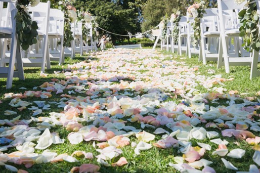 6 Genius & Easy Ways To Reuse Your Wedding Flowers