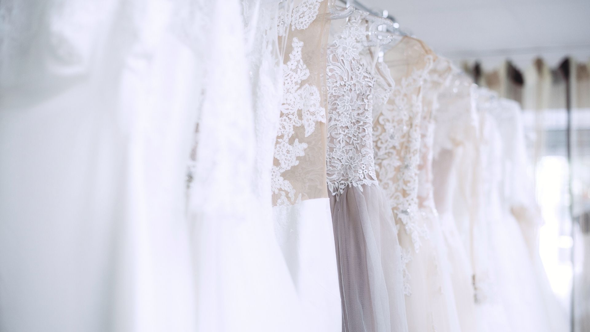 What Is a Bridal Expo & 6 Reasons Why You Should Attend One