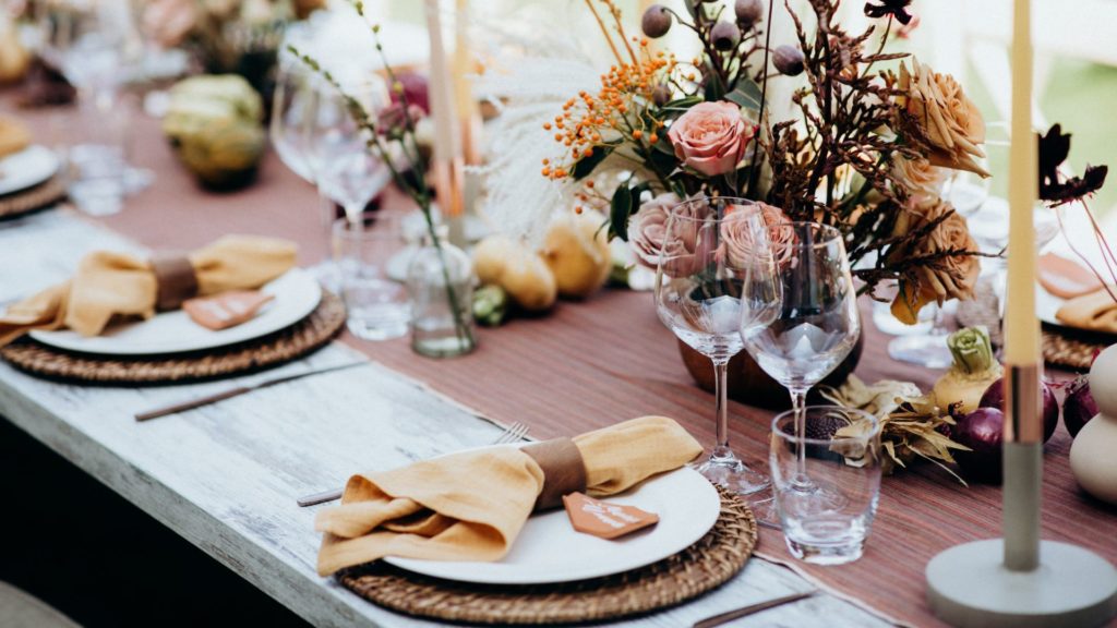 5 Interior Design Trends That Will Inspire Your Wedding Décor