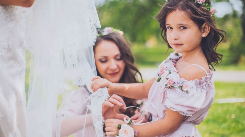 5 Ideas on How To Entertain Kids During Your Reception