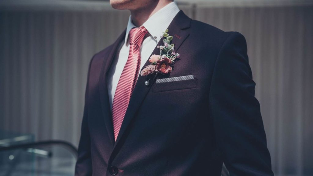 7 Fashionable Ways for Grooms To Step Up Their Groomswear
