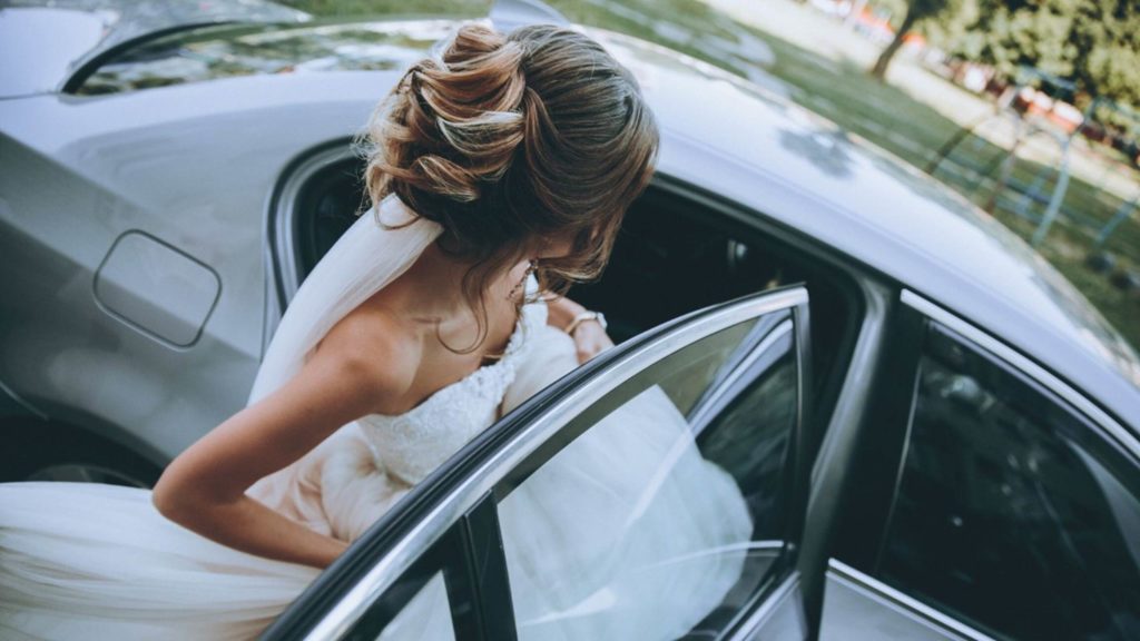 5 Common Wedding Transportation Mistakes Couples Should Avoid