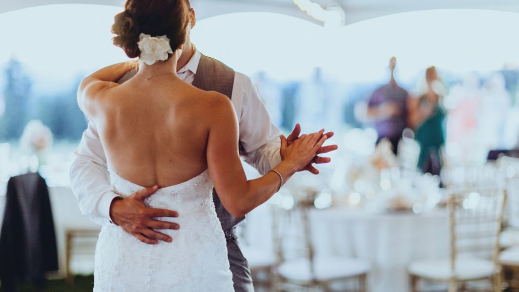 First Wedding Dance: 9 Tips To Make It Unforgettable