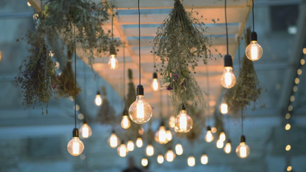 Creative and Inexpensive Lighting Ideas for Your Reception
