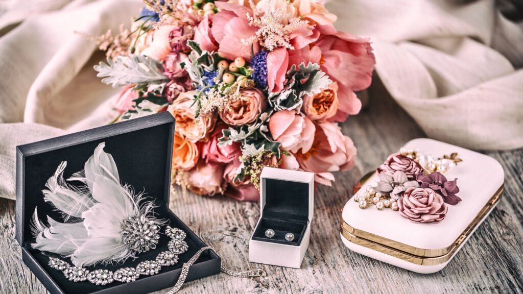 Something Borrowed: Pros & Cons of Renting Bridal Accessories