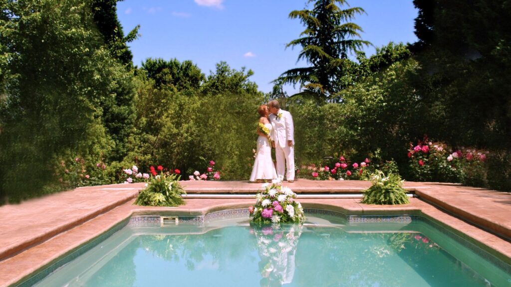Last-Minute Prep: Your Poolside Wedding Checklist